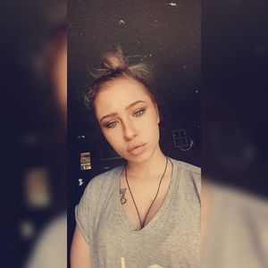 Meet your Posher, Macayla